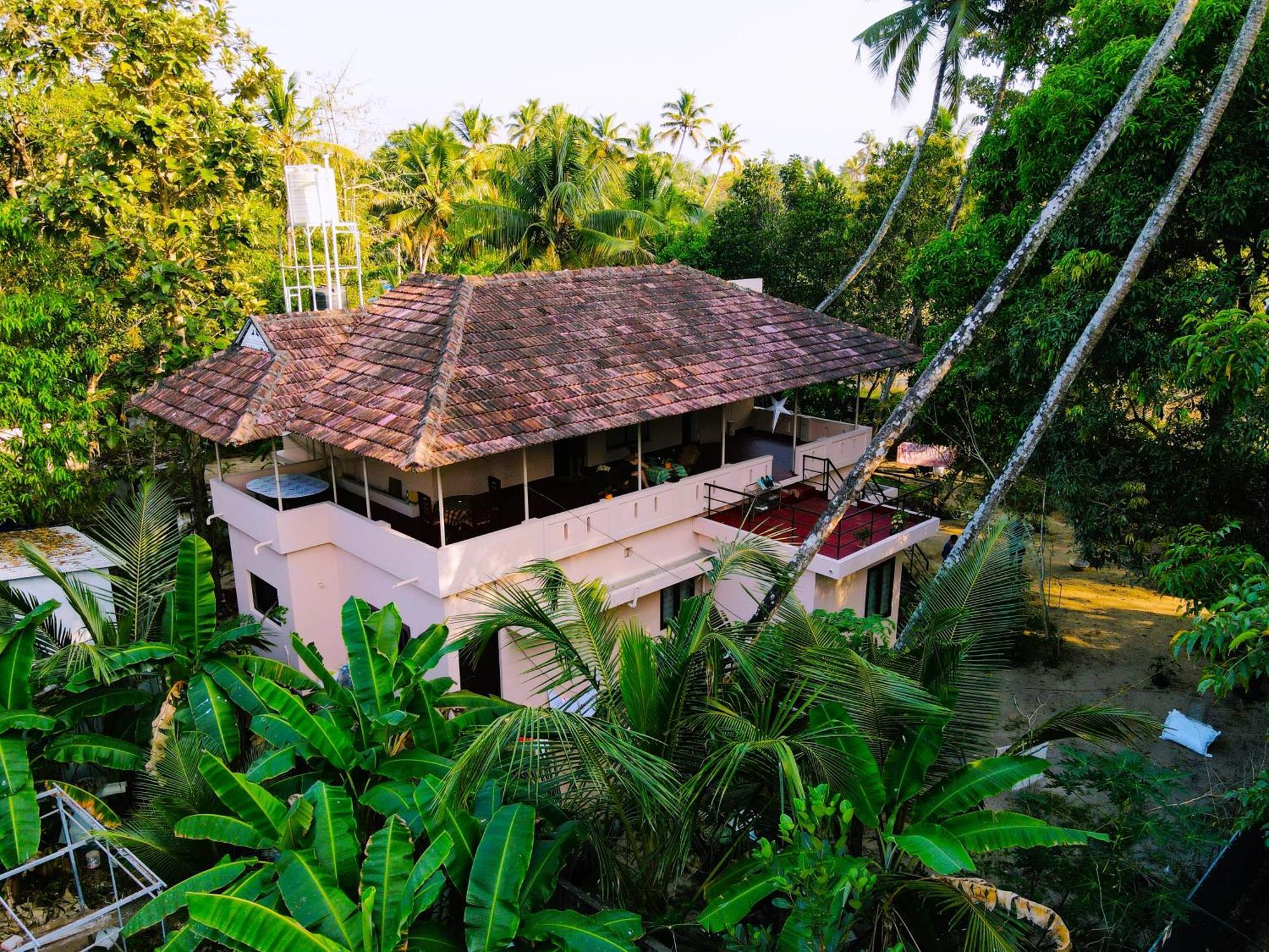 Bella Beach Villa Mararikulam Eksteriør bilde